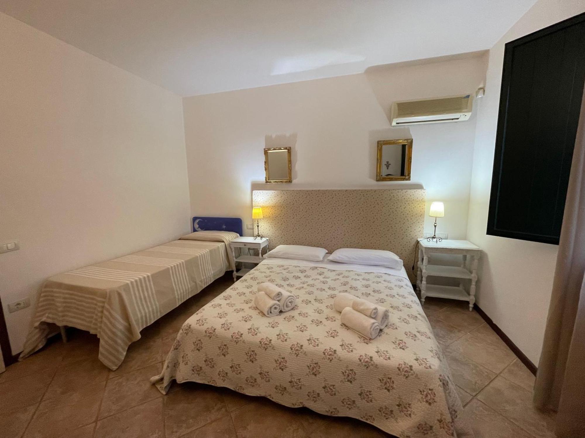 L'Orto Villa San Vero Milis Cameră foto