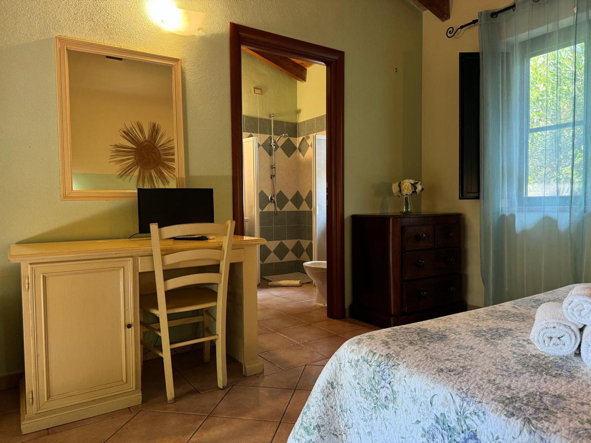 L'Orto Villa San Vero Milis Cameră foto
