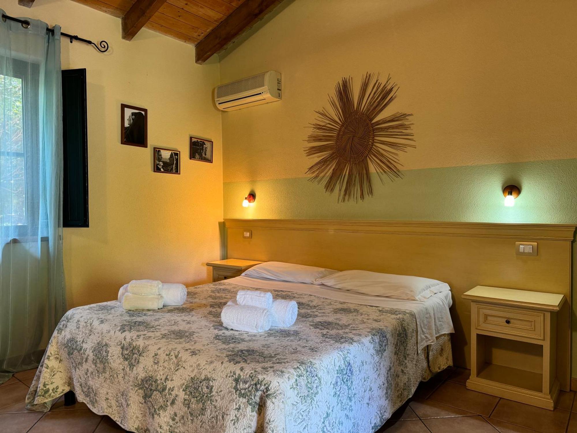 L'Orto Villa San Vero Milis Cameră foto